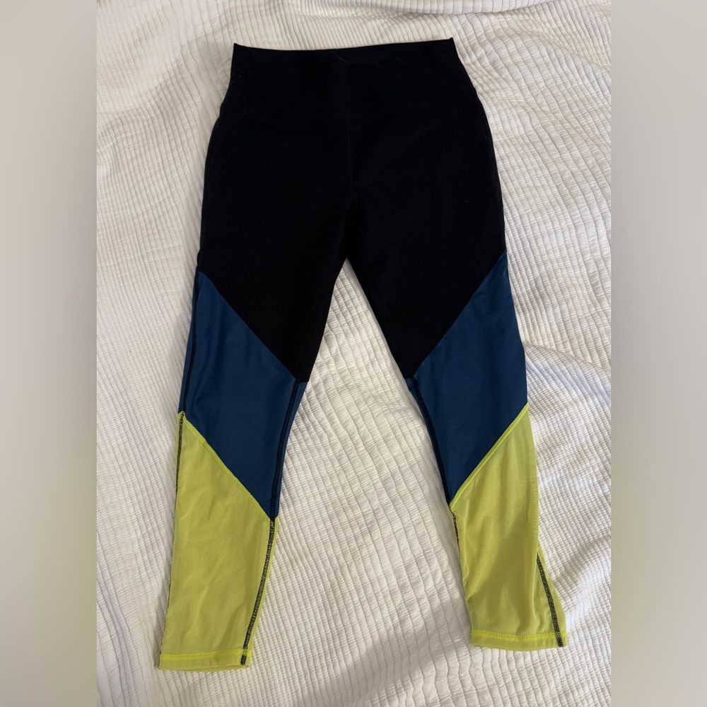 Fabletics leggings size large